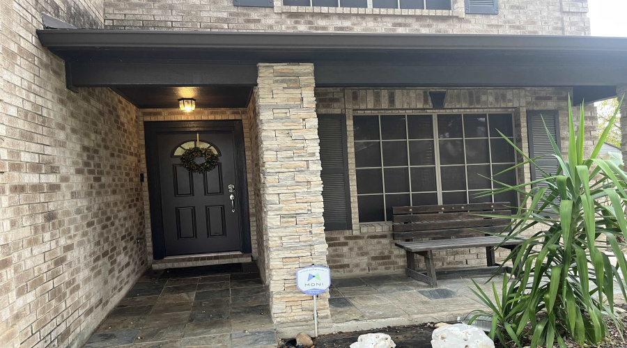 10604 Patron Lp, Laredo, Texas 78045-6525, 3 Bedrooms Bedrooms, 7 Rooms Rooms,2 BathroomsBathrooms,Residential,For Sale,10604 Patron Lp,20255119