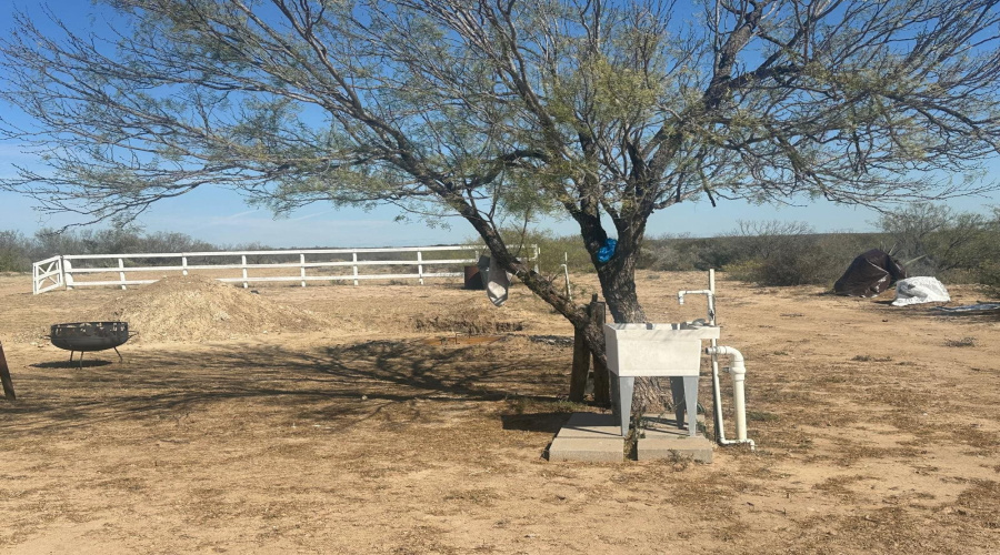 547 RANCH ROAD F.M. 1472 (Mines Rd.), Laredo, Texas 78046, ,Land,For Sale,547 RANCH ROAD F.M. 1472 (Mines Rd.),20255089