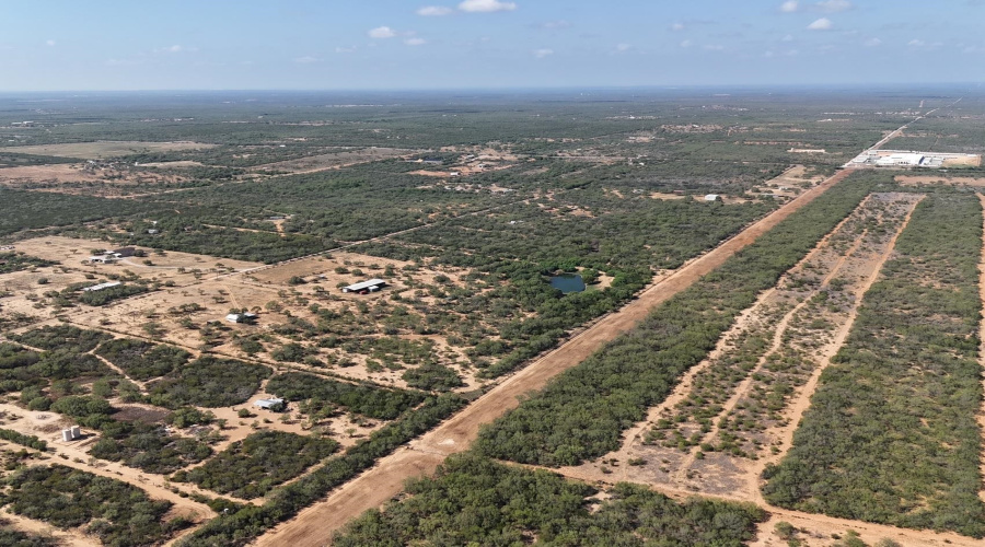 630 Los Huisaches Rd., Laredo, Texas 78045, ,Land,For Sale,630 Los Huisaches Rd.,20255126