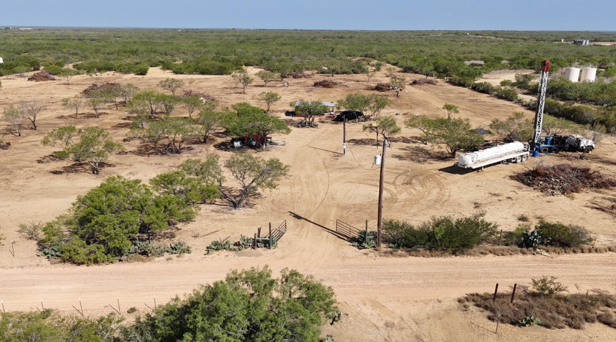 630 Los Huisaches Rd., Laredo, Texas 78045, ,Land,For Sale,630 Los Huisaches Rd.,20255126