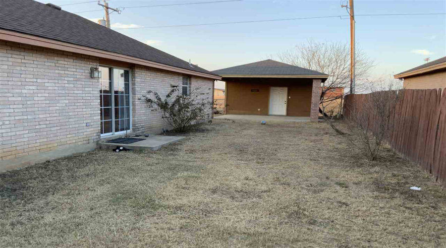 2630 Comal Lp, Laredo, Texas 78046-6964, 3 Bedrooms Bedrooms, 6 Rooms Rooms,2 BathroomsBathrooms,Residential,For Rent,2630 Comal Lp,20255122