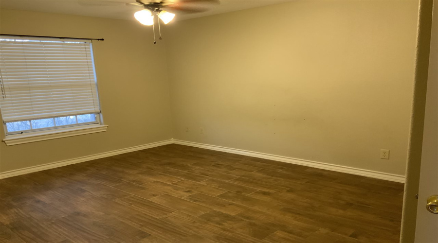 2630 Comal Lp, Laredo, Texas 78046-6964, 3 Bedrooms Bedrooms, 6 Rooms Rooms,2 BathroomsBathrooms,Residential,For Rent,2630 Comal Lp,20255122