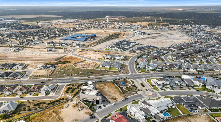 20 Finca Lp, Laredo, Texas 78945, ,Land,For Sale,20 Finca Lp,20255127