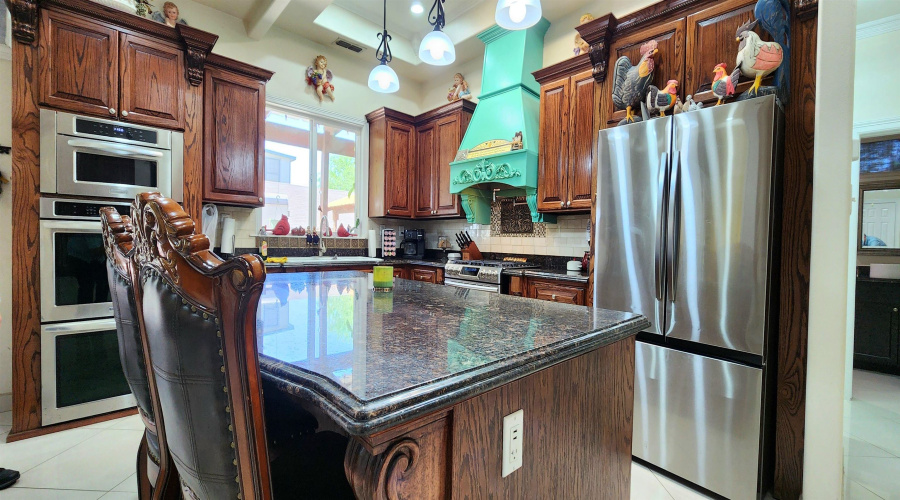 1219 Market St, Laredo, Texas 78040-8843, 5 Bedrooms Bedrooms, 9 Rooms Rooms,3 BathroomsBathrooms,Residential,For Sale,1219 Market St,20255134