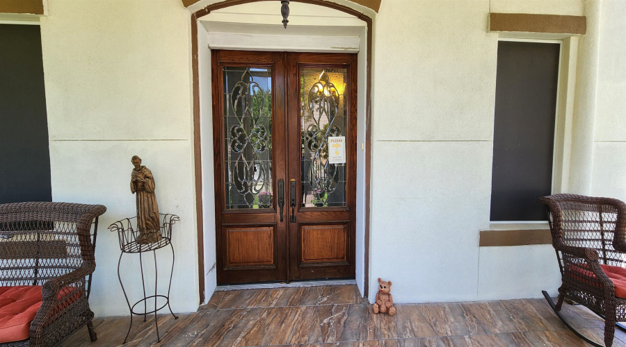 1219 Market St, Laredo, Texas 78040-8843, 5 Bedrooms Bedrooms, 9 Rooms Rooms,3 BathroomsBathrooms,Residential,For Sale,1219 Market St,20255134