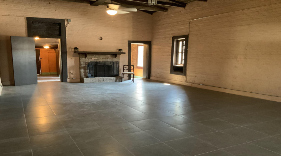 1508 Lincoln St, LAREDO, Texas 78040, 1 Room Rooms,2 BathroomsBathrooms,Commercial retail/office,For Rent,1508 Lincoln St,20255143