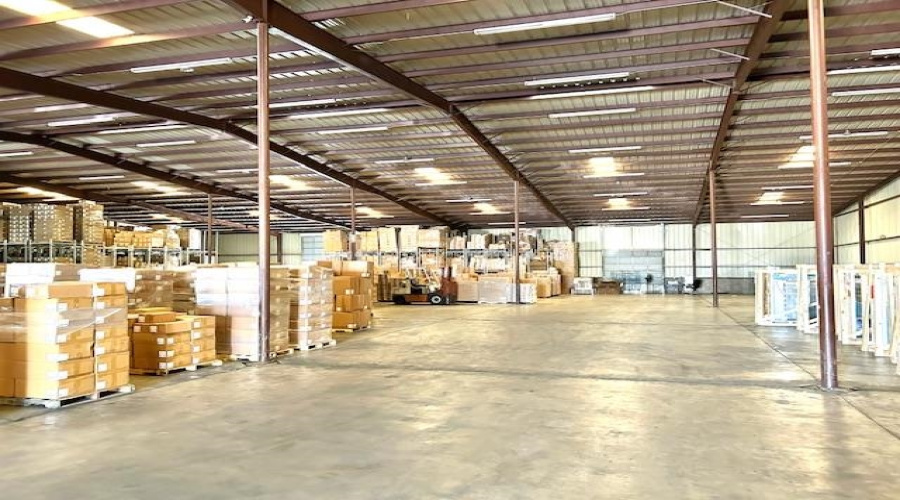 8519 Las Cruces Dr, LAREDO, Texas 78045, 1 Bedroom Bedrooms, 11 Rooms Rooms,2 BathroomsBathrooms,Commercial/industrial,For Rent,8519 Las Cruces Dr,20255135