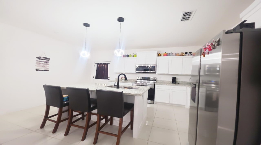 5310 Aceituno Dr., LAREDO, Texas 78046, 3 Bedrooms Bedrooms, 5 Rooms Rooms,2 BathroomsBathrooms,Residential,For Rent,5310 Aceituno Dr.,20255141