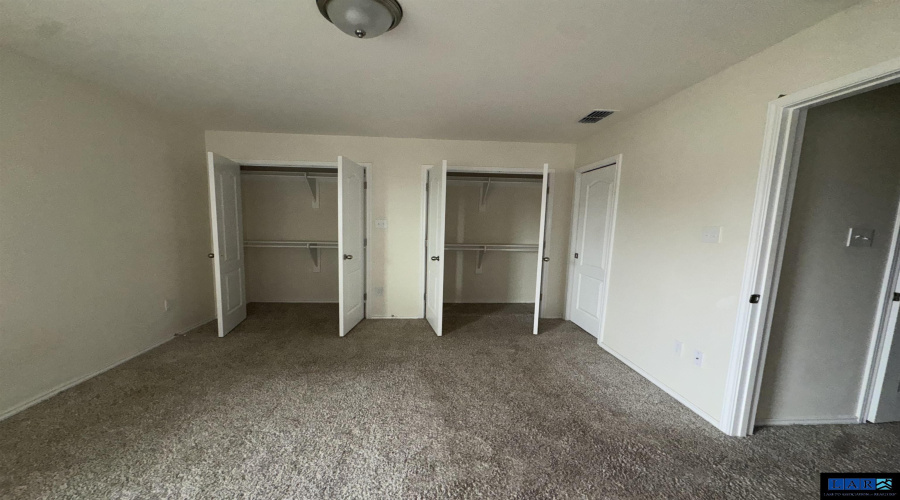 1828 Port Louisiana Dr, Laredo, Texas 78046, 3 Bedrooms Bedrooms, 5 Rooms Rooms,2 BathroomsBathrooms,Residential,For Sale,1828 Port Louisiana Dr,20255145