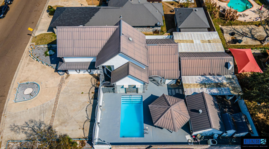 1305 Kimberly Dr, LAREDO, Texas 78045, 4 Bedrooms Bedrooms, 7 Rooms Rooms,4 BathroomsBathrooms,Residential,For Sale,1305 Kimberly Dr,20255148