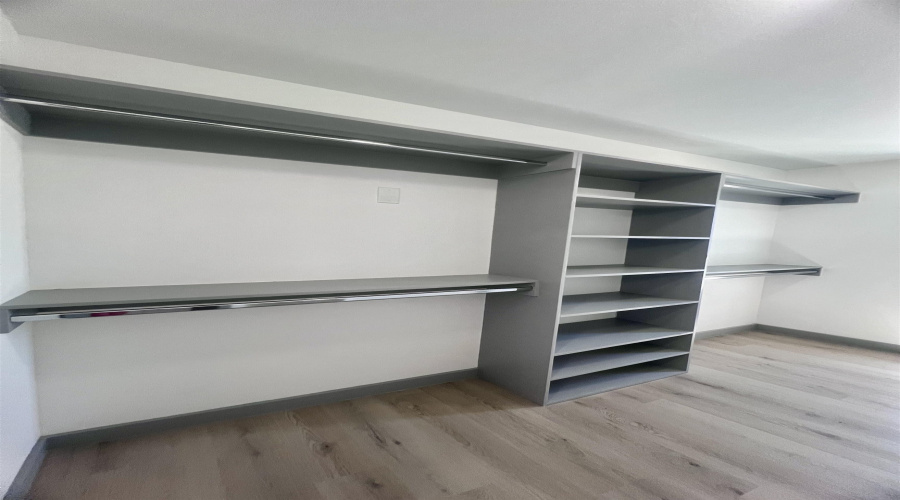 1011 Emerald Valley Dr., Laredo, Texas 78043, 3 Bedrooms Bedrooms, 5 Rooms Rooms,2 BathroomsBathrooms,Residential,For Rent,1011 Emerald Valley Dr.,20255149