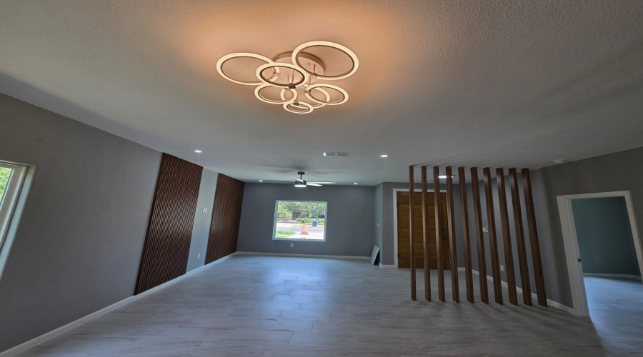 3511 Pine St, Laredo, Texas 78046, 3 Bedrooms Bedrooms, 5 Rooms Rooms,2 BathroomsBathrooms,Residential,For Sale,3511 Pine St,20255152