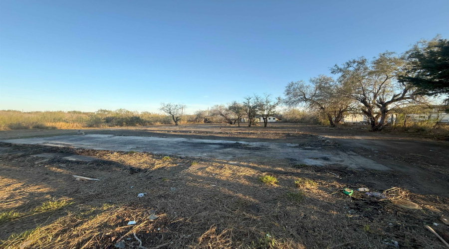706 E 11th Ave, Zapata, Texas 78076, ,Land,For Sale,706 E 11th Ave,20255166