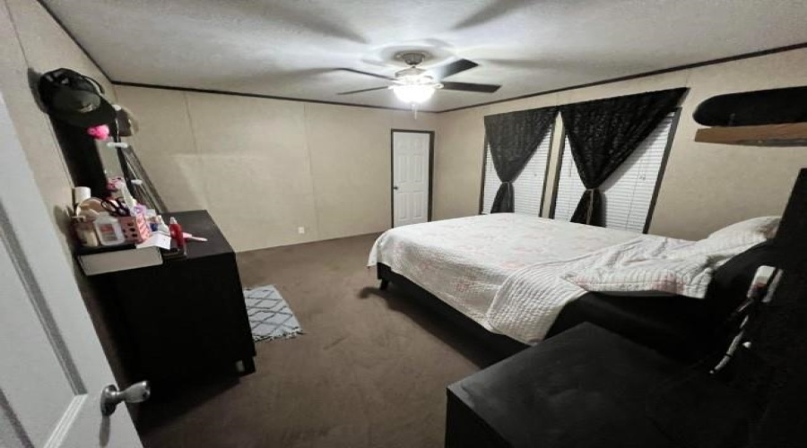 1810 Juarez Ave, Zapata, Texas 78076, 3 Bedrooms Bedrooms, 5 Rooms Rooms,2 BathroomsBathrooms,Residential,For Sale,1810 Juarez Ave,20255169