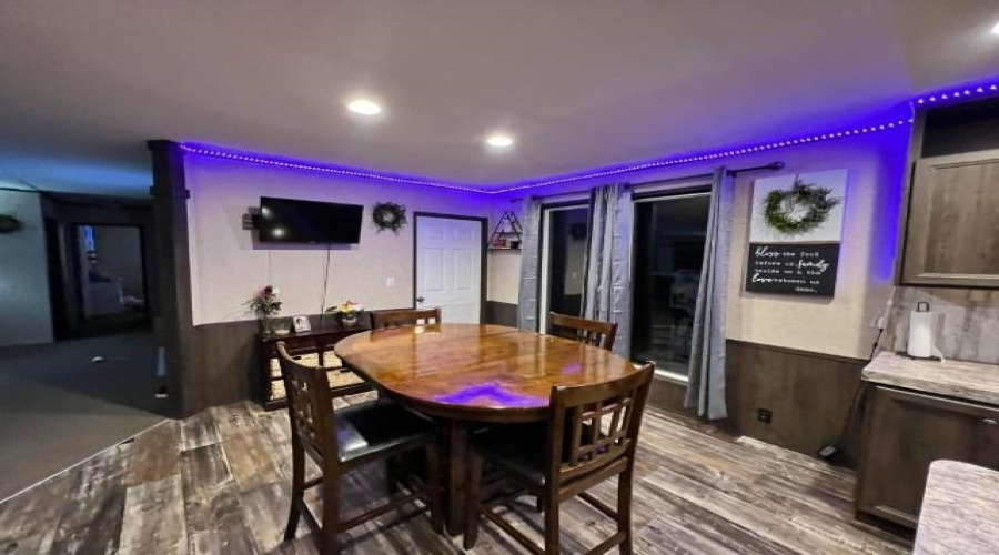 1810 Juarez Ave, Zapata, Texas 78076, 3 Bedrooms Bedrooms, 5 Rooms Rooms,2 BathroomsBathrooms,Residential,For Sale,1810 Juarez Ave,20255169