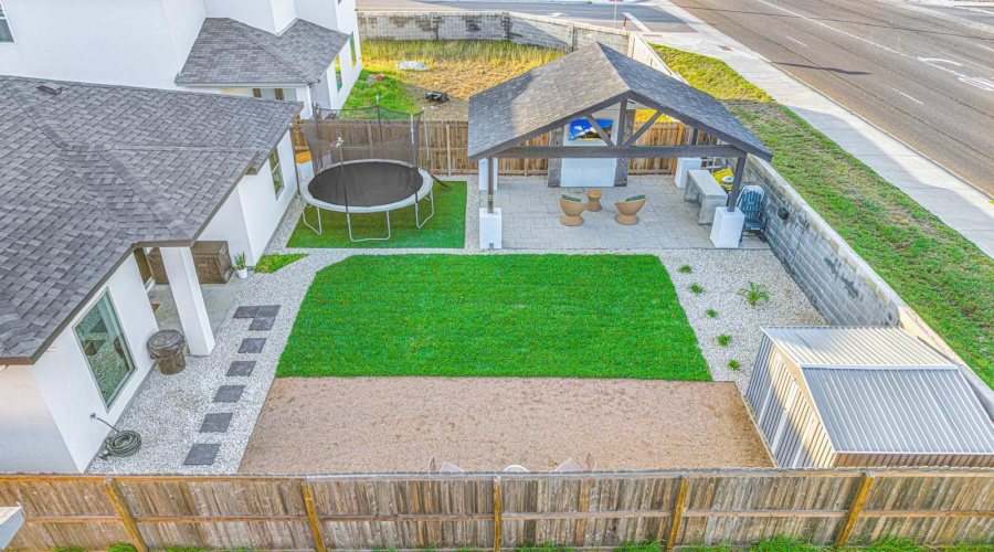 3504 Jorge Sosa, Laredo, Texas 78046, 3 Bedrooms Bedrooms, 3 Rooms Rooms,2 BathroomsBathrooms,Residential,For Rent,3504 Jorge Sosa,20255173