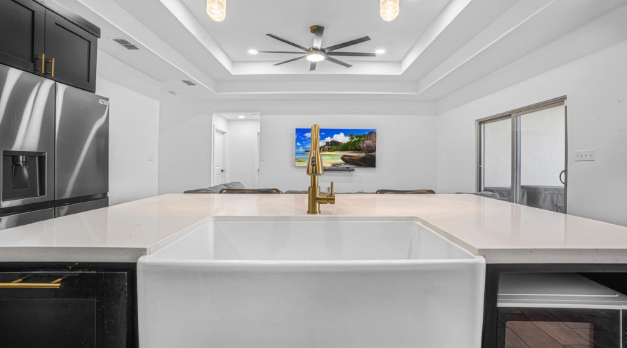 3504 Jorge Sosa, Laredo, Texas 78046, 3 Bedrooms Bedrooms, 3 Rooms Rooms,2 BathroomsBathrooms,Residential,For Rent,3504 Jorge Sosa,20255173