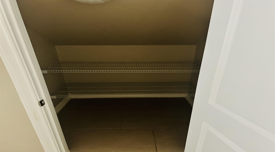 7913 Elka Lp, Laredo, Texas 78045, 3 Bedrooms Bedrooms, 5 Rooms Rooms,2 BathroomsBathrooms,Residential,For Rent,7913 Elka Lp,20255175