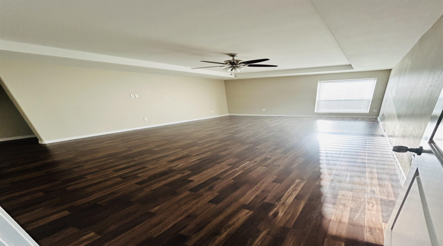 7913 Elka Lp, Laredo, Texas 78045, 3 Bedrooms Bedrooms, 5 Rooms Rooms,2 BathroomsBathrooms,Residential,For Rent,7913 Elka Lp,20255175