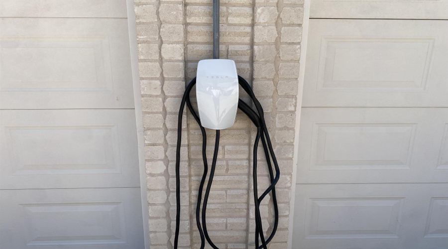 601 Marsh Ln, LAREDO, Texas 78045, 3 Bedrooms Bedrooms, 7 Rooms Rooms,4 BathroomsBathrooms,Residential,For Sale,601 Marsh Ln,20255176