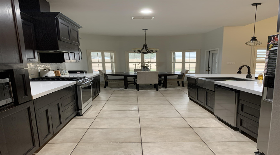 307 Michoacan Loop, Laredo, Texas 78045, 3 Bedrooms Bedrooms, 6 Rooms Rooms,2 BathroomsBathrooms,Residential,For Rent,307 Michoacan Loop,20255177