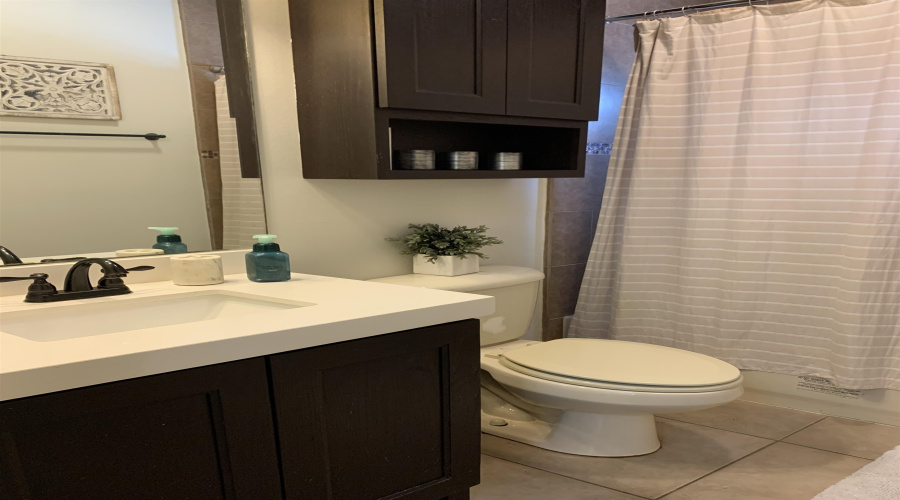 307 Michoacan Loop, Laredo, Texas 78045, 3 Bedrooms Bedrooms, 6 Rooms Rooms,2 BathroomsBathrooms,Residential,For Rent,307 Michoacan Loop,20255177