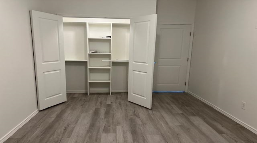 401 W Elm St, LAREDO, Texas 78040, 2 Bedrooms Bedrooms, 3 Rooms Rooms,1 BathroomBathrooms,Residential,For Sale,401 W Elm St,20255178