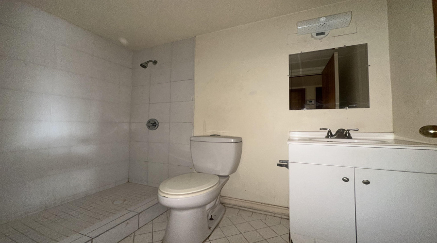 2920 Kearney St, Laredo, Texas 78043, ,Multi-family,For Sale,2920 Kearney St,20255183