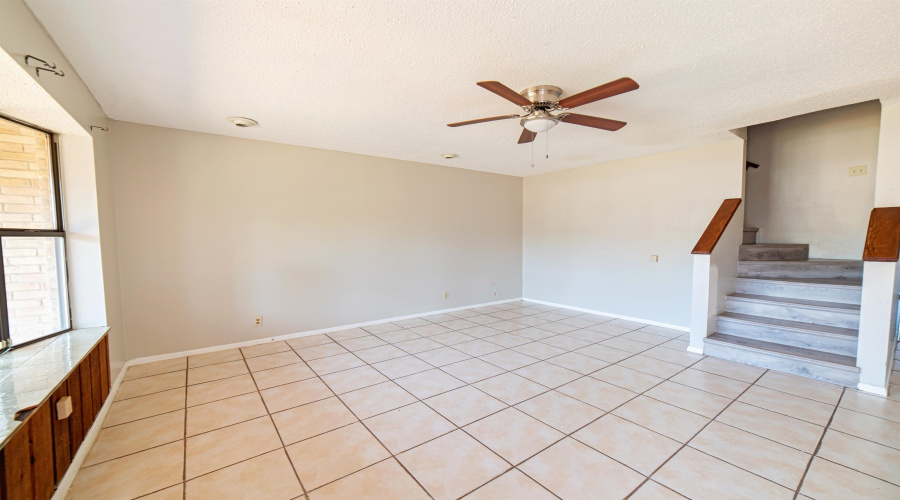 1803 Reynolds St, Laredo, Texas 78043, ,Multi-family,For Sale,1803 Reynolds St,20255190