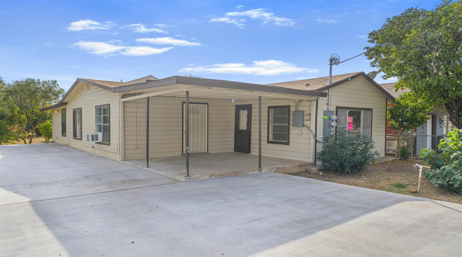 2103 Bismark St, Laredo, Texas 78043, ,Multi-family,For Sale,2103 Bismark St,20255192