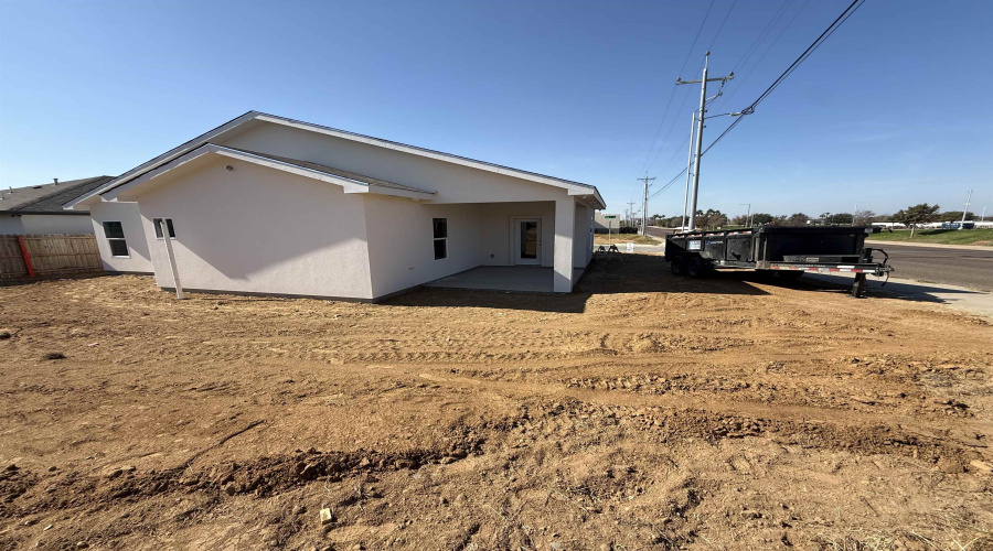 5501 Eva Ct., Laredo, Texas 78046, 3 Bedrooms Bedrooms, 5 Rooms Rooms,2 BathroomsBathrooms,Residential,For Sale,5501 Eva Ct.,20255193