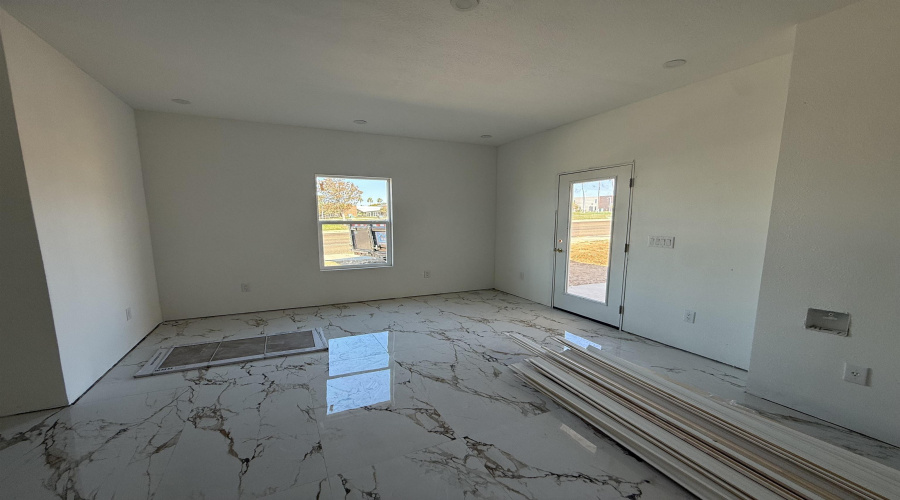 5501 Eva Ct., Laredo, Texas 78046, 3 Bedrooms Bedrooms, 5 Rooms Rooms,2 BathroomsBathrooms,Residential,For Sale,5501 Eva Ct.,20255193