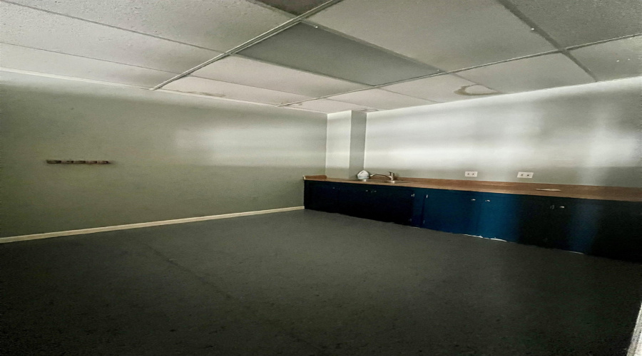 819 New York Ave, Laredo, Texas 78046, 1 Room Rooms,2 BathroomsBathrooms,Commercial retail/office,For Rent,819 New York Ave,20255202