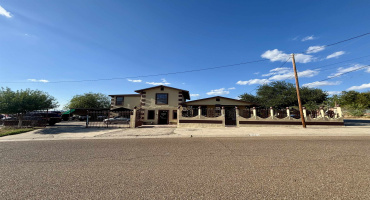 1820 Ireland St, Laredo, Texas 78046, 4 Bedrooms Bedrooms, 17 Rooms Rooms,2 BathroomsBathrooms,Residential,For Sale,1820 Ireland St,20255195