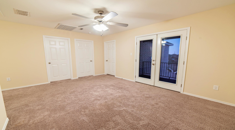 3305 Charolais Dr., Laredo, Texas 78046, 5 Bedrooms Bedrooms, 8 Rooms Rooms,3 BathroomsBathrooms,Residential,For Sale,3305 Charolais Dr.,20255197