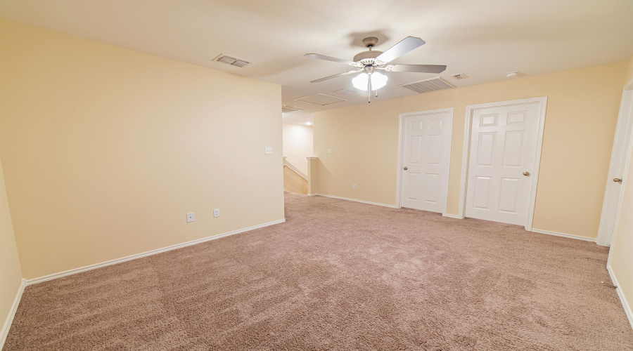 3305 Charolais Dr., Laredo, Texas 78046, 5 Bedrooms Bedrooms, 8 Rooms Rooms,3 BathroomsBathrooms,Residential,For Sale,3305 Charolais Dr.,20255197