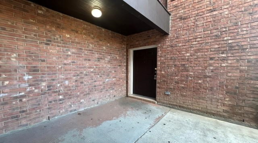 1001 E Travis St, Laredo, Texas 78041, 2 Bedrooms Bedrooms, 4 Rooms Rooms,1 BathroomBathrooms,Residential,For Rent,1001 E Travis St,20255198