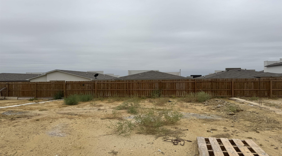 4214 Gavilan Dr., Laredo, Texas 78046, 3 Bedrooms Bedrooms, 6 Rooms Rooms,2 BathroomsBathrooms,Residential,For Rent,4214 Gavilan Dr.,20255200