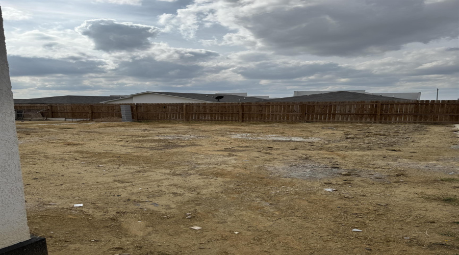 4214 Gavilan Dr., Laredo, Texas 78046, 3 Bedrooms Bedrooms, 6 Rooms Rooms,2 BathroomsBathrooms,Residential,For Rent,4214 Gavilan Dr.,20255200