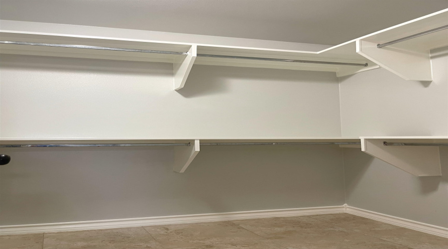 5801 Moses Lp., Laredo, Texas 78046, 3 Bedrooms Bedrooms, 6 Rooms Rooms,2 BathroomsBathrooms,Residential,For Sale,5801 Moses Lp.,20255204