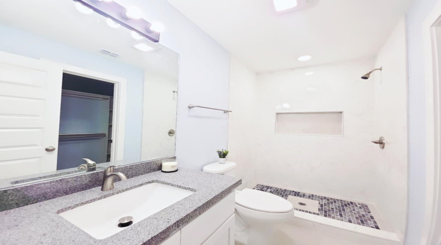 5012 Rio Seco St., LAREDO, Texas 78046, 3 Bedrooms Bedrooms, 5 Rooms Rooms,2 BathroomsBathrooms,Residential,For Sale,5012 Rio Seco St.,20255206