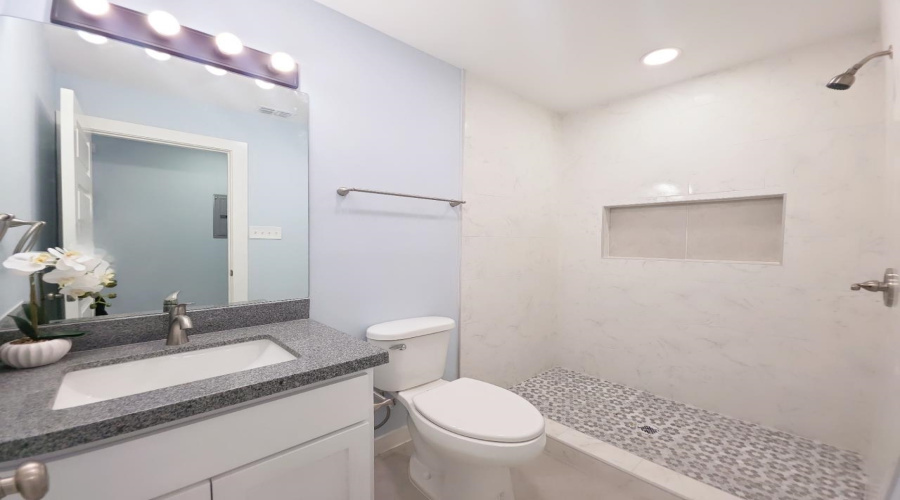 5012 Rio Seco St., LAREDO, Texas 78046, 3 Bedrooms Bedrooms, 5 Rooms Rooms,2 BathroomsBathrooms,Residential,For Sale,5012 Rio Seco St.,20255206