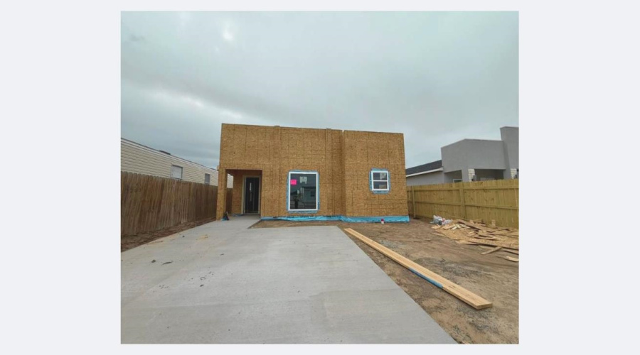 717 Bluebeard Ct., Laredo, Texas 78046, 3 Bedrooms Bedrooms, 4 Rooms Rooms,2 BathroomsBathrooms,Residential,For Sale,717 Bluebeard Ct.,20255210