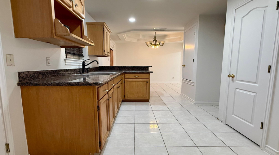 12613 River Bend Cir, Laredo, Texas 78045, 3 Bedrooms Bedrooms, 6 Rooms Rooms,2 BathroomsBathrooms,Residential,For Rent,12613 River Bend Cir,20255216