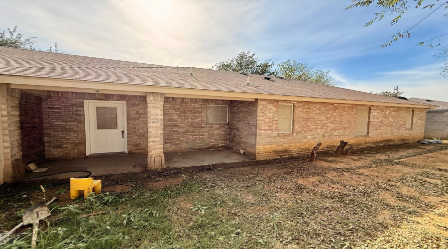 12613 River Bend Cir, Laredo, Texas 78045, 3 Bedrooms Bedrooms, 6 Rooms Rooms,2 BathroomsBathrooms,Residential,For Rent,12613 River Bend Cir,20255216