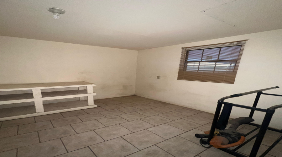 1409 Bravo Ave, Zapata, Texas 78076, 2 Bedrooms Bedrooms, 4 Rooms Rooms,1 BathroomBathrooms,Residential,For Sale,1409 Bravo Ave,20244749