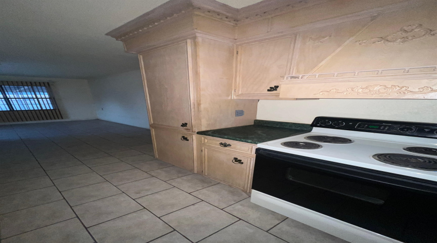 1409 Bravo Ave, Zapata, Texas 78076, 2 Bedrooms Bedrooms, 4 Rooms Rooms,1 BathroomBathrooms,Residential,For Sale,1409 Bravo Ave,20244749