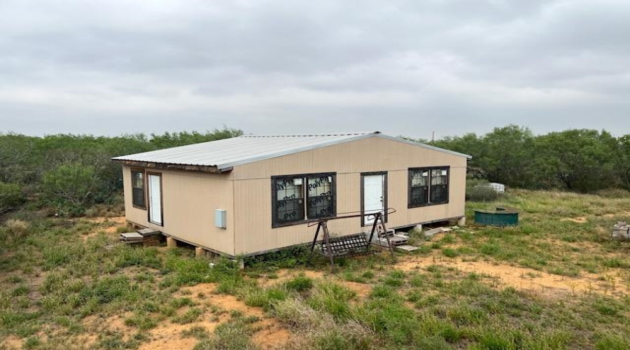 0000 N U.S. Hwy 83 North, LARED, Texas 78045-5555, ,Land,For Sale,0000 N U.S. Hwy 83 North,20255229