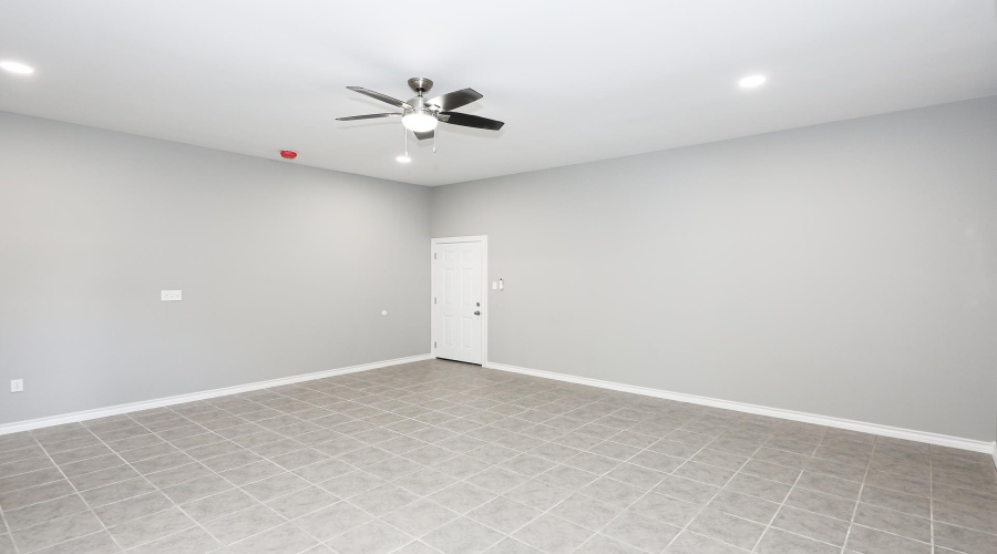 1215 Bustamante St, Laredo, Texas 78041, 1 Bedroom Bedrooms, 1 Room Rooms,1 BathroomBathrooms,Residential,For Rent,1215 Bustamante St,20255227