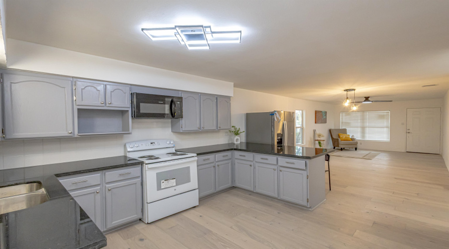 1503 O'Kane St., LAREDO, Texas 78043, 3 Bedrooms Bedrooms, 5 Rooms Rooms,2 BathroomsBathrooms,Residential,For Sale,1503 O'Kane St.,20255232